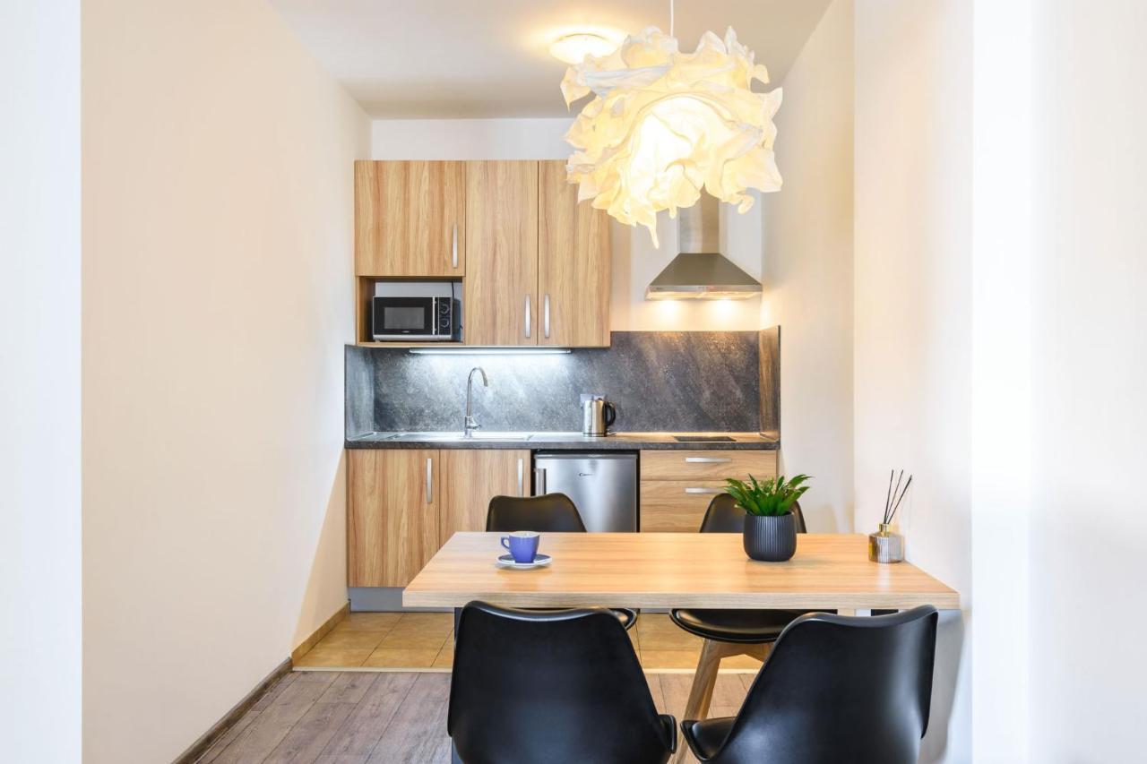 Pilsner Apartments Plzeň Buitenkant foto